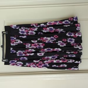 LulaRoe midi length skirt size L.